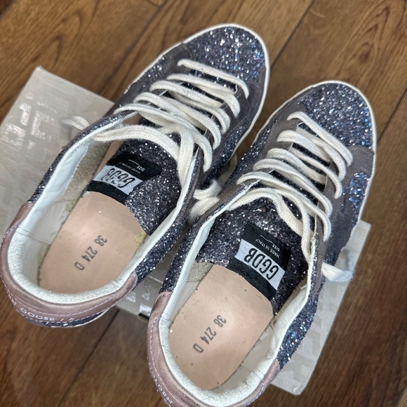 Golden Goose Deluxe Brand Golden Goose Deluxe Brand Super Star Glittered Lace-Up - Picture 3 of 11